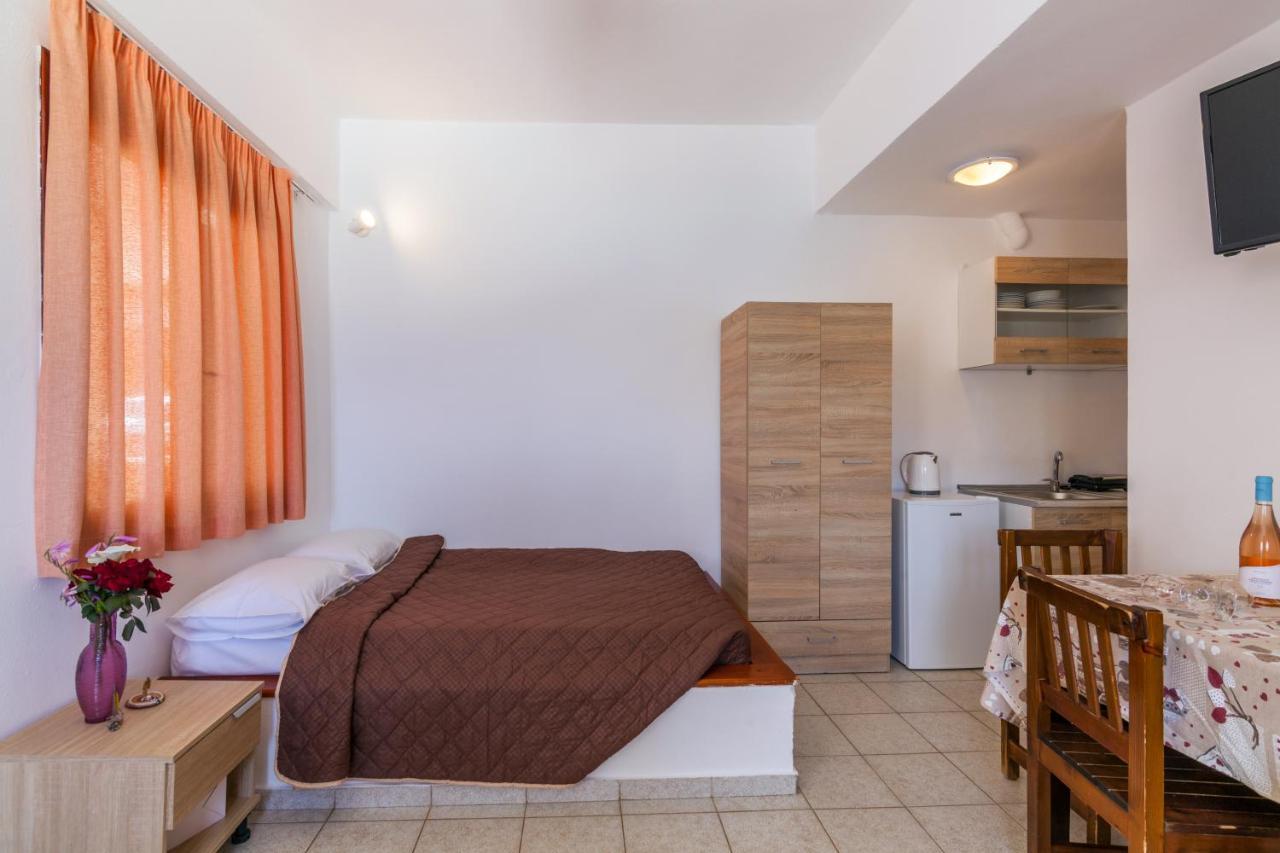 Anatoli Lygaria Apartments On The Beach Ligaria  Ngoại thất bức ảnh