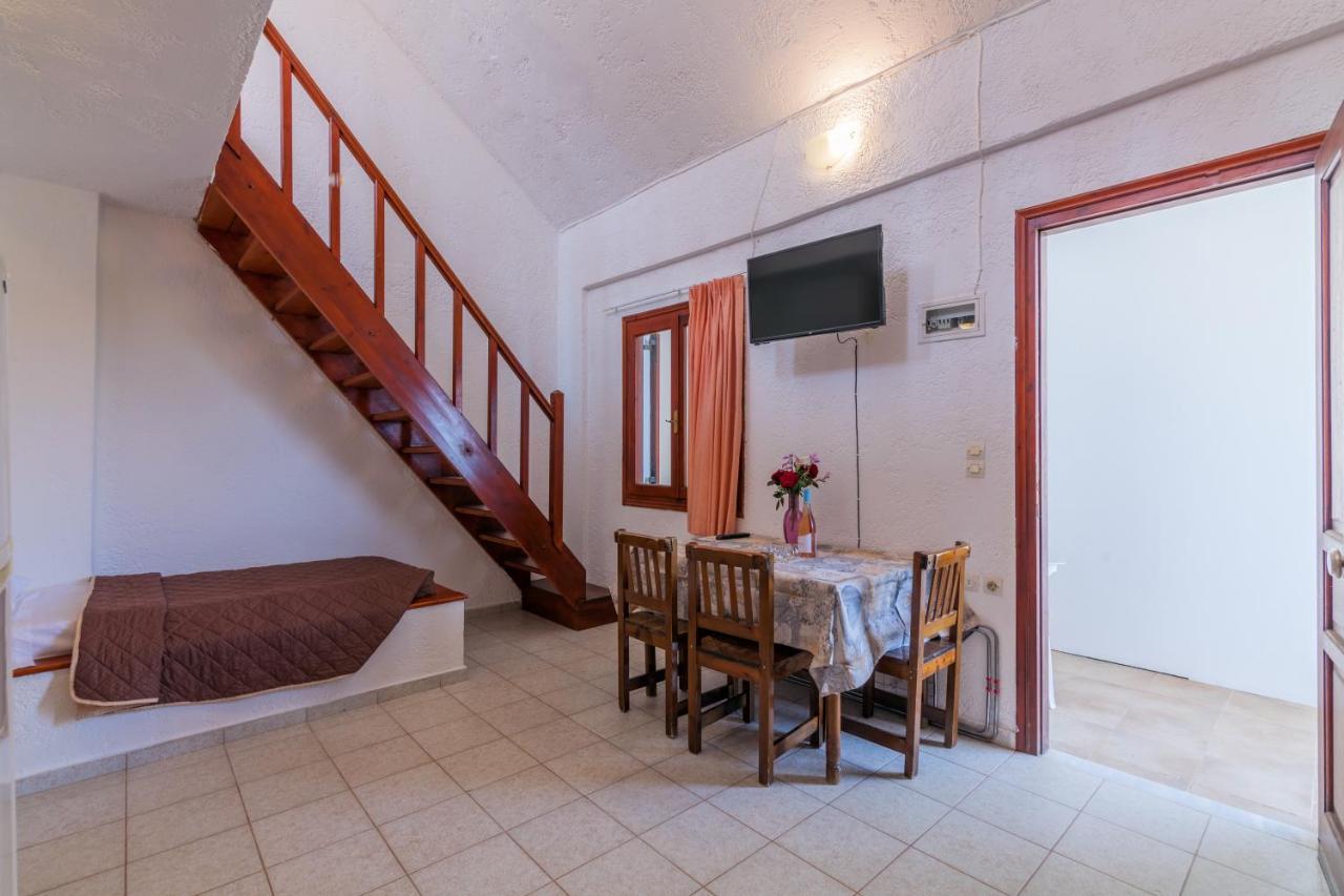 Anatoli Lygaria Apartments On The Beach Ligaria  Ngoại thất bức ảnh